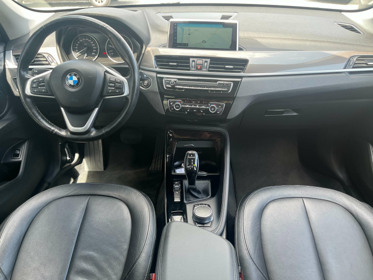 BMW X1 1.5iA sDrive18 X-Line Navi-Pro/Leder/Camera/HUD/.. Leconte Motors