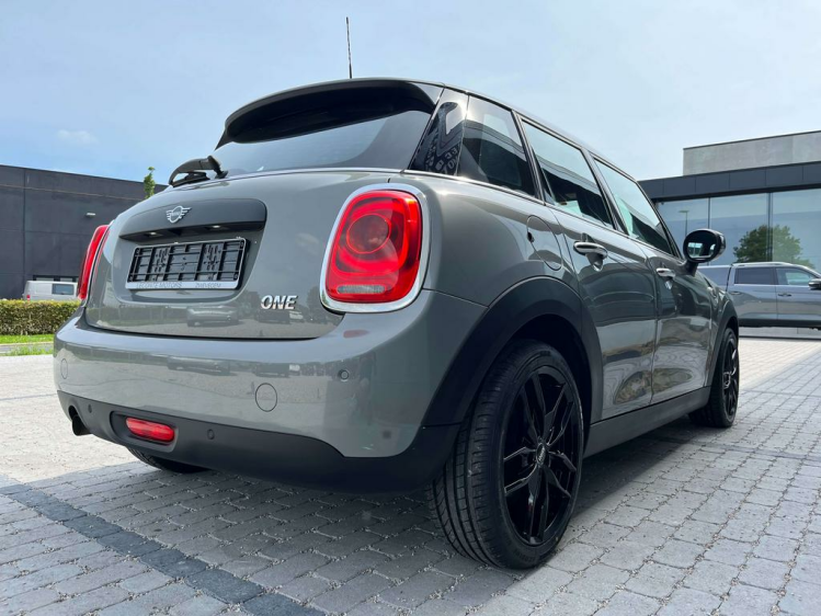 MINI One 1.5i Hatchback Navigatie/Cruise/PDC/Bluetooth/...! Leconte Motors