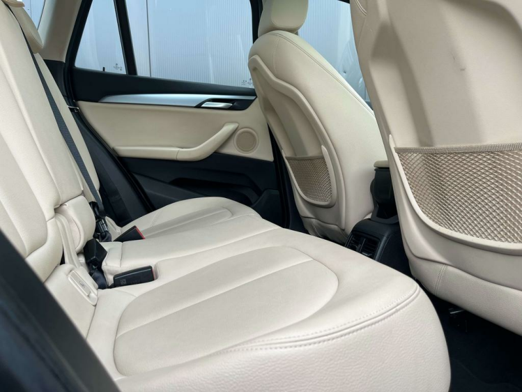 BMW X1 1.5iA sDrive18 LED/Panodak/Leder/Cruise/PDC/Zetelv Leconte Motors