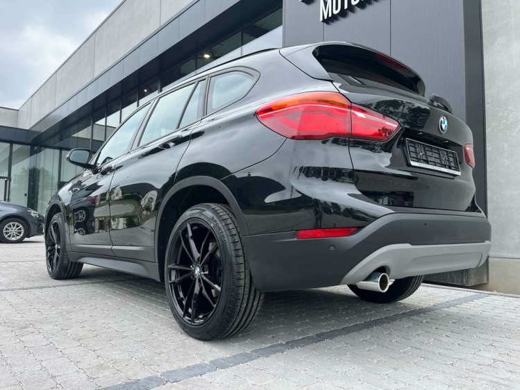 BMW X1 1.5i sDrive18 Leder/Navigatie/Bluetooth/PDC/...!! Leconte Motors