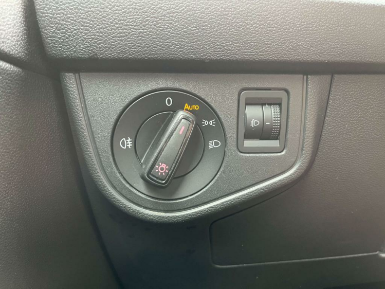 Volkswagen Polo 1.0i 5d 30.000km Navigatie/Cruise/PDC/Bluetooth/.. Leconte Motors