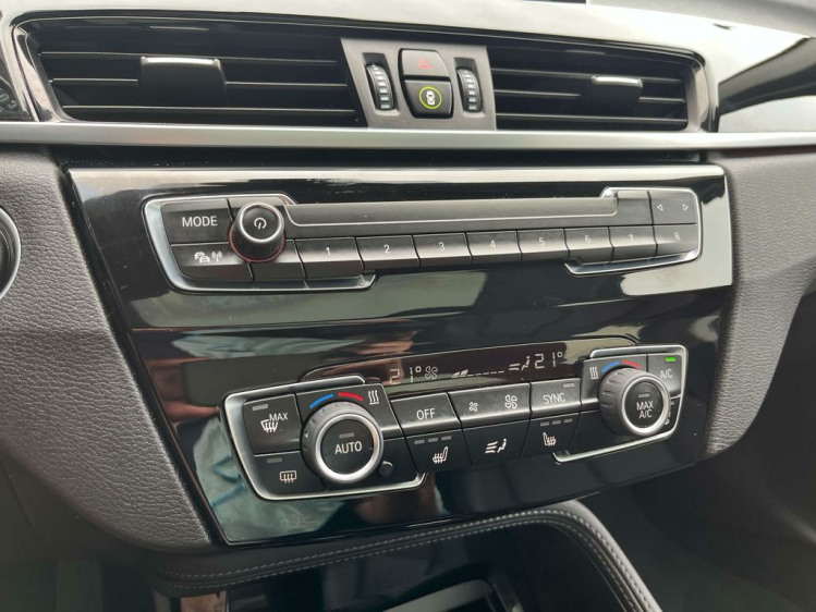 BMW X1 2.0 dA sDrive18 Panodak/LED/Navi-Pro/HUD/Camera... Leconte Motors