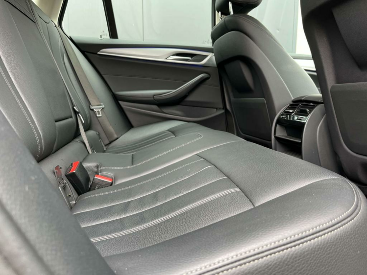 BMW 518 dA Touring LED/Navi-Pro/Leder/Camera/Sfeerverlicht Leconte Motors