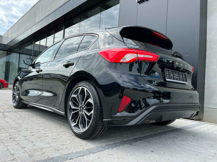 Ford Focus 1.0 EcoBoost ST-Line Full-LED/Gps/Head-Up/Camera! Leconte Motors