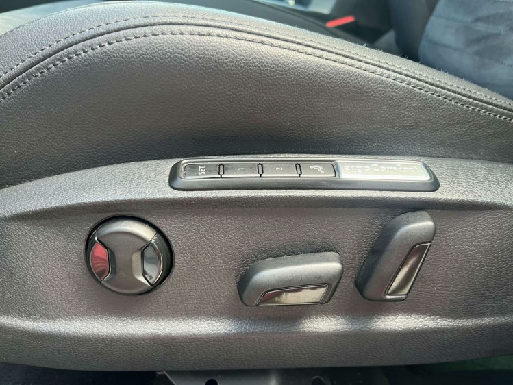 Volkswagen Passat Variant 1.4 TSI ACT Highline Virtual/Panodak/LED/Camera/.. Leconte Motors