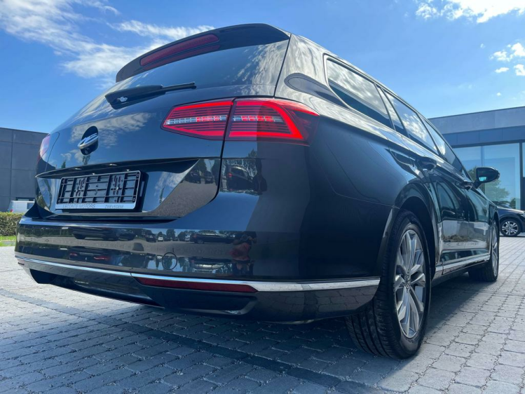 Volkswagen Passat Variant 1.4 TSI ACT Highline Virtual/Panodak/LED/Camera/.. Leconte Motors