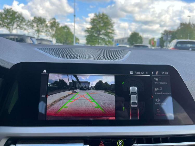 BMW 318 dA Berline LED/Navi-Pro/Leder/Camera/Apple-Carplay Leconte Motors