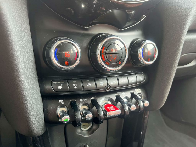 MINI Cooper S 2.0i Full-LED/Navi/Lederen-Sportzetels/Striping... Leconte Motors