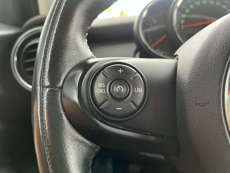 MINI One 1.5 OPF 5-deurs Navigatie/Cruise/PDC/Bluetooth/... Leconte Motors