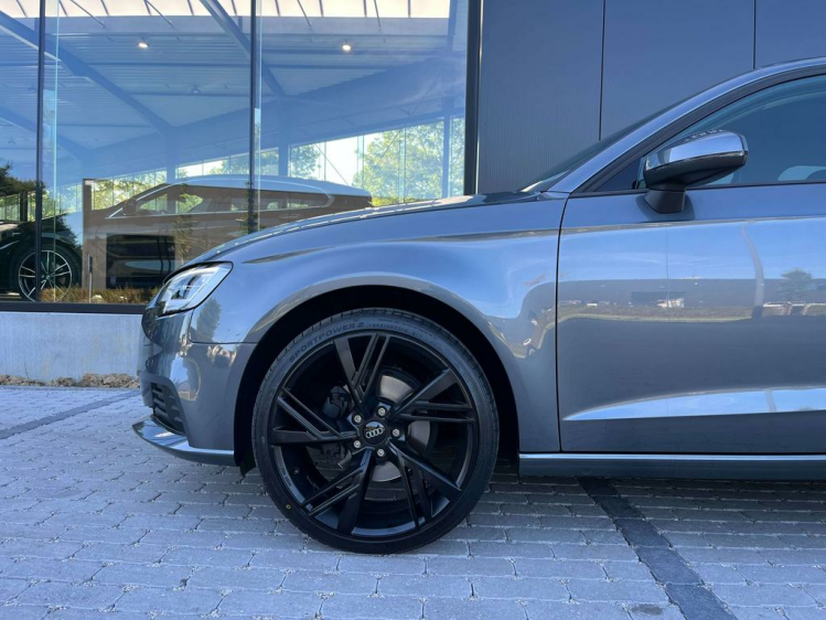 Audi A3 30 TFSI Sportback 27.000km Xenon/PDC/Bluetooth...! Leconte Motors