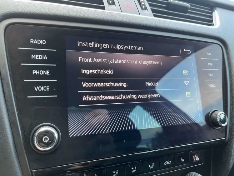 Skoda Octavia 1.0 TSI Break Navigatie/Cruise/PDC/Zetelverwarming Leconte Motors