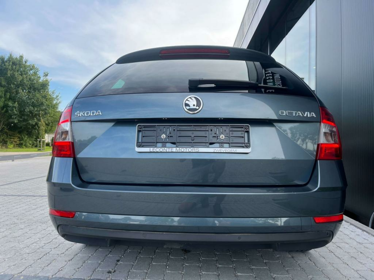 Skoda Octavia 1.0 TSI Break Navigatie/Cruise/PDC/Zetelverwarming Leconte Motors
