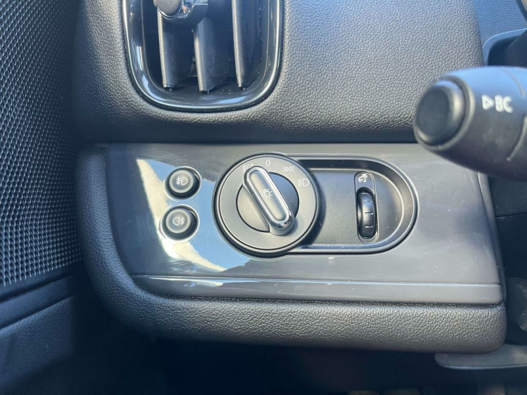 MINI Cooper Countryman 1.5i One Facelift Full-LED/Navigatie/Cruise/PDC/. Leconte Motors