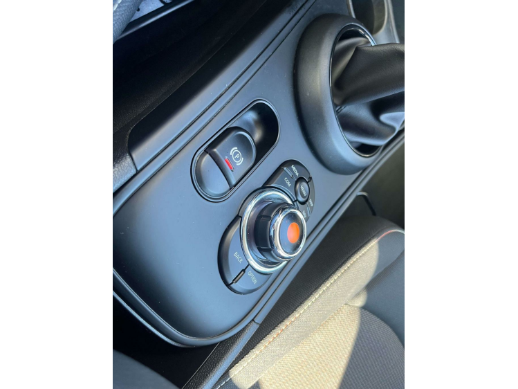 MINI Cooper Countryman 1.5i One Facelift Full-LED/Navigatie/Cruise/PDC/. Leconte Motors