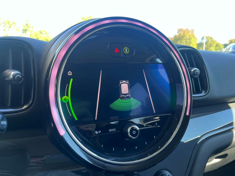 MINI Cooper Countryman 1.5i One Facelift Full-LED/Navigatie/Cruise/PDC/. Leconte Motors