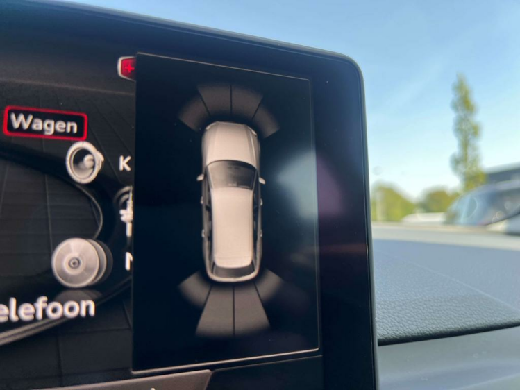 Audi A4 2.0 TDi S tronic Full LED Matrix/Sportzetels/PDC.. Leconte Motors