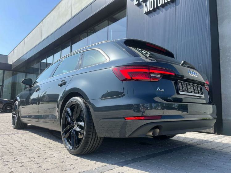 Audi A4 2.0 TDi S tronic Full LED Matrix/Sportzetels/PDC.. Leconte Motors