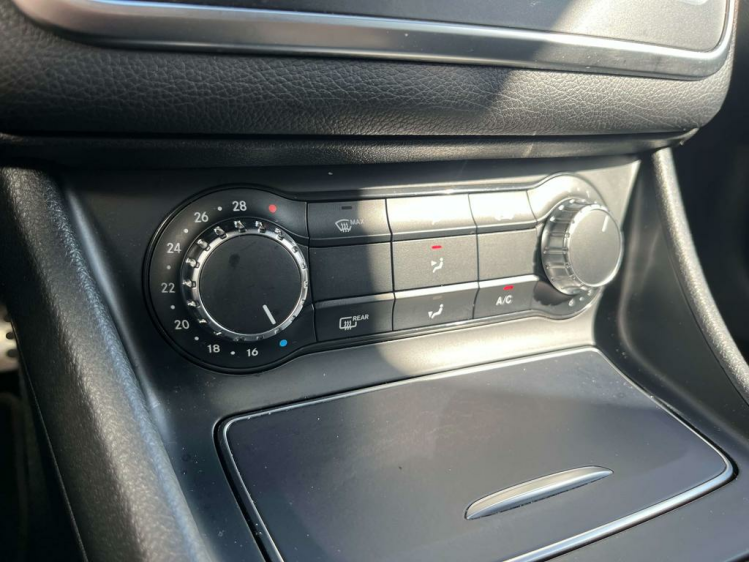 Mercedes-Benz CLA 200 dA AMG-Pack Full-LED/Panodak/Leder/Camera/Cruise!! Leconte Motors