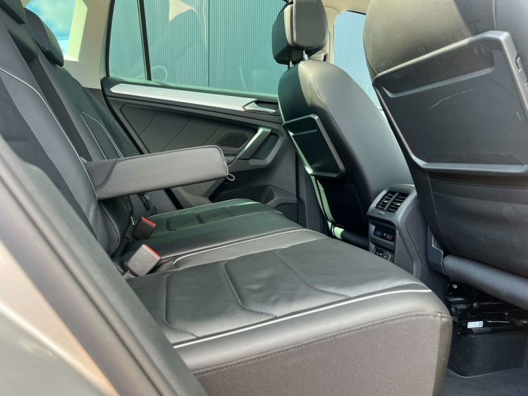 Volkswagen Tiguan 1.4 TSI Highline Full-LED/Panodak/Virtual/Camera! Leconte Motors