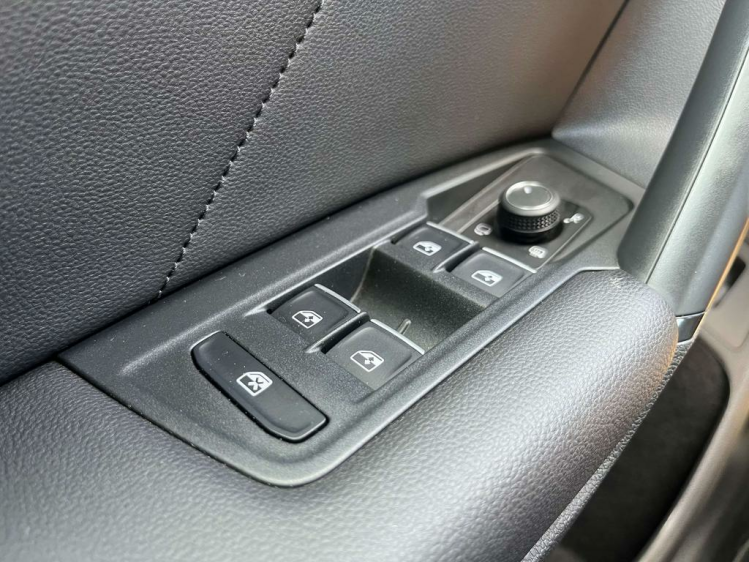 Volkswagen Tiguan 1.4 TSI Highline Full-LED/Panodak/Virtual/Camera! Leconte Motors