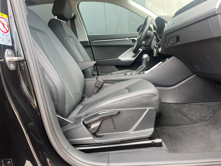 Audi Q3 35 TFSI S tronic Virtual-Cockpit/Leder/Navigatie.. Leconte Motors