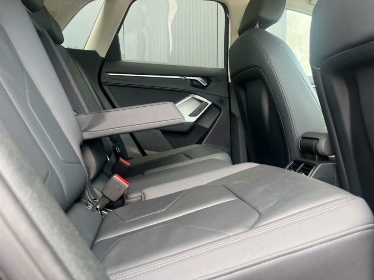 Audi Q3 35 TFSI S tronic Virtual-Cockpit/Leder/Navigatie.. Leconte Motors