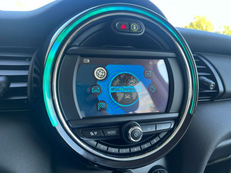 MINI One 1.5A Full-LED/Sportzetels/Navigatie/Apple-Carplay! Leconte Motors
