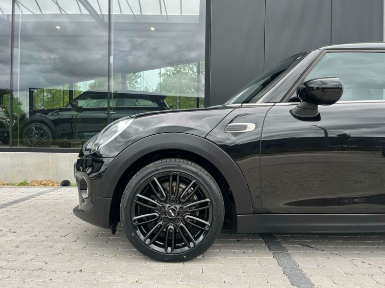 MINI One 1.5i Facelift Navigatie/Cruise/PDC/Bluetooth/Airco Leconte Motors