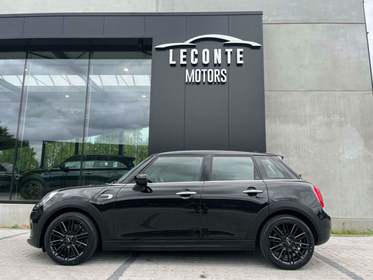 MINI One 1.5i Facelift Navigatie/Cruise/PDC/Bluetooth/Airco Leconte Motors