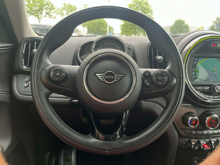 MINI One Countryman 1.5A Navigatie/Cruise/PDC/Bluetooth/Airco/...!! Leconte Motors