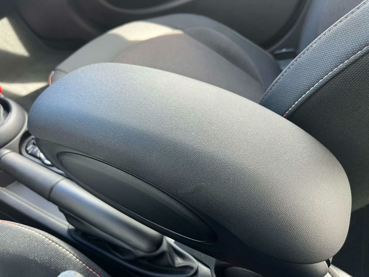 MINI One 1.5 Facelift Navigatie/Cruise/Airco/Bluetooth!! Leconte Motors