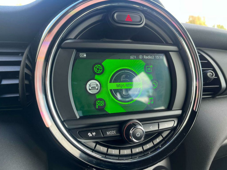 MINI One 1.5 Facelift Navigatie/Cruise/Airco/Bluetooth!! Leconte Motors