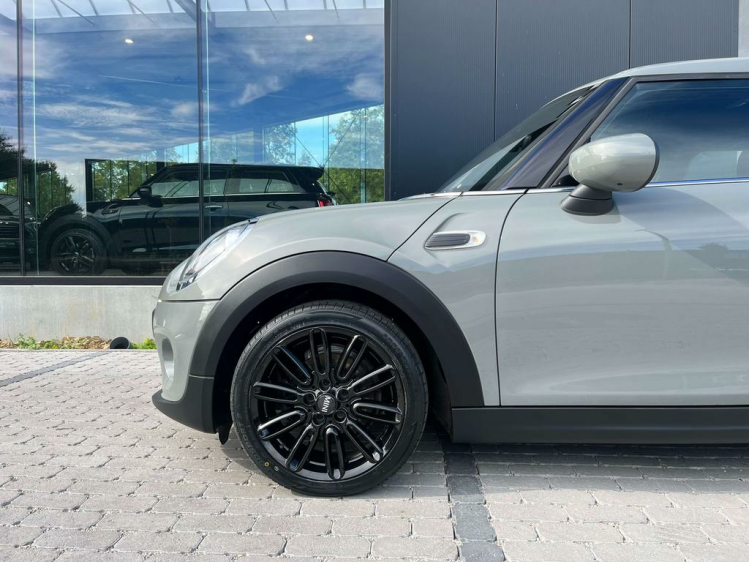 MINI One 1.5 Facelift Navigatie/Cruise/Airco/Bluetooth!! Leconte Motors