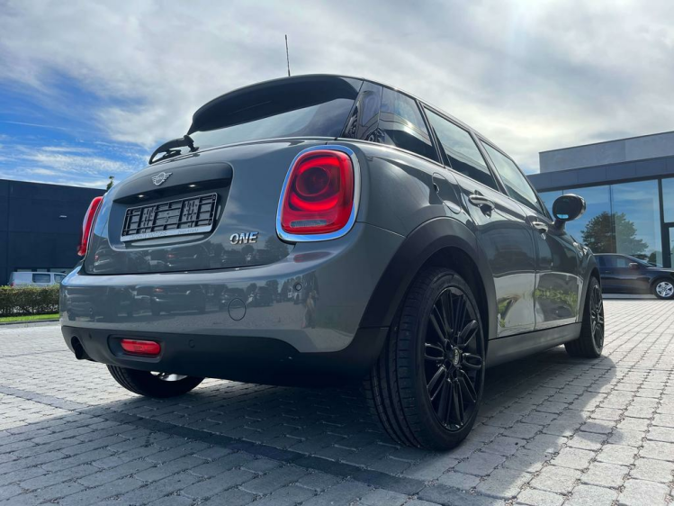 MINI One 1.5 Facelift Navigatie/Cruise/Airco/Bluetooth!! Leconte Motors