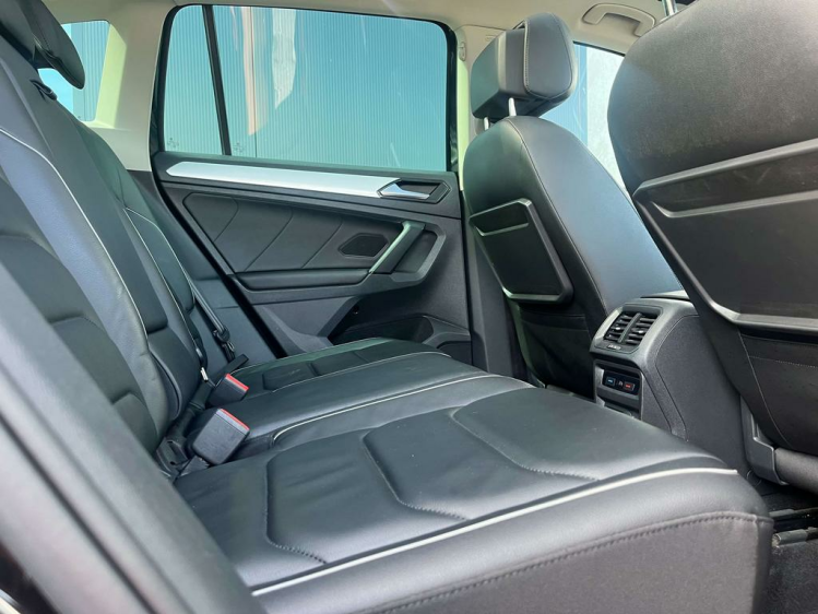 Volkswagen Tiguan 2.0 TDi Virtual-Cockpit/Panodak/Leder/360'CAM/ACC! Leconte Motors