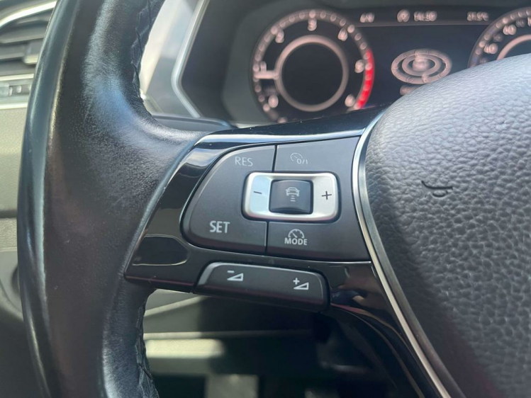 Volkswagen Tiguan 2.0 TDi Virtual-Cockpit/Panodak/Leder/360'CAM/ACC! Leconte Motors