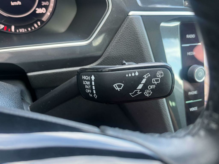 Volkswagen Tiguan 2.0 TDi Virtual-Cockpit/Panodak/Leder/360'CAM/ACC! Leconte Motors