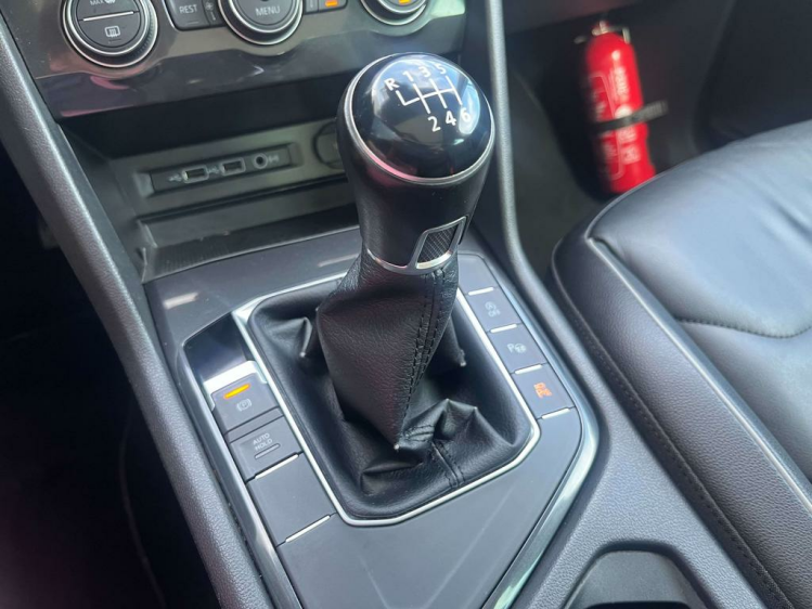 Volkswagen Tiguan 2.0 TDi Virtual-Cockpit/Panodak/Leder/360'CAM/ACC! Leconte Motors