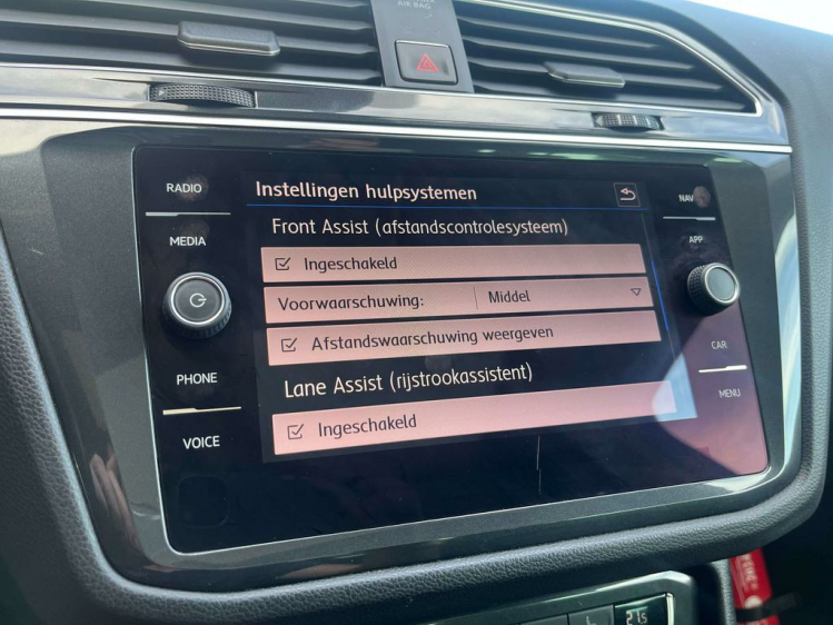 Volkswagen Tiguan 2.0 TDi Virtual-Cockpit/Panodak/Leder/360'CAM/ACC! Leconte Motors