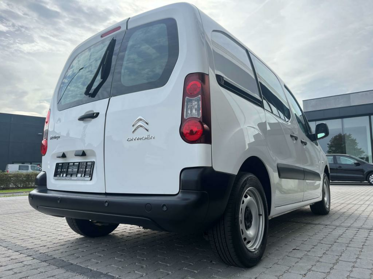 Citroen Berlingo 1.6HDI 3-zit Lichte Vracht Airco/Cruise/PDC/...!! Leconte Motors