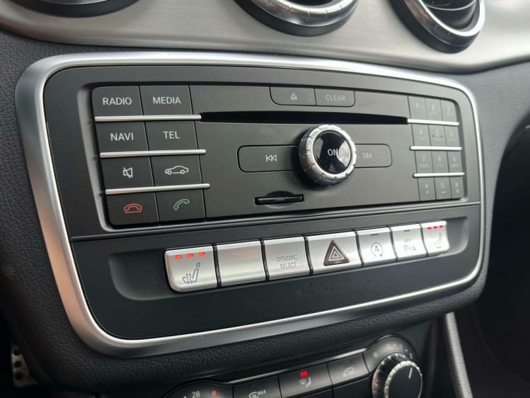 Mercedes-Benz CLA 180 Coupé AMG-PACK DCT Panodak/LED/Gps/Camera/...! Leconte Motors