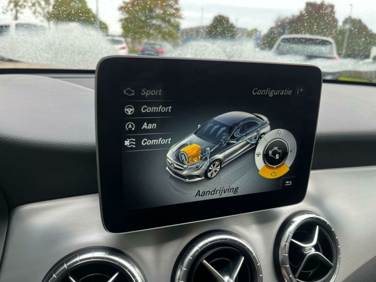 Mercedes-Benz CLA 180 Coupé AMG-PACK DCT Panodak/LED/Gps/Camera/...! Leconte Motors