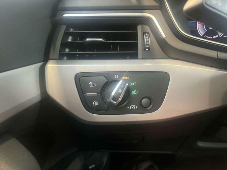 Audi A4 30 TDi S-Tronic Virtual/Panodak/Matrix/Sportzetels Leconte Motors