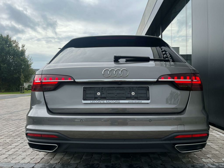 Audi A4 30 TDi S-Tronic Virtual/Panodak/Matrix/Sportzetels Leconte Motors