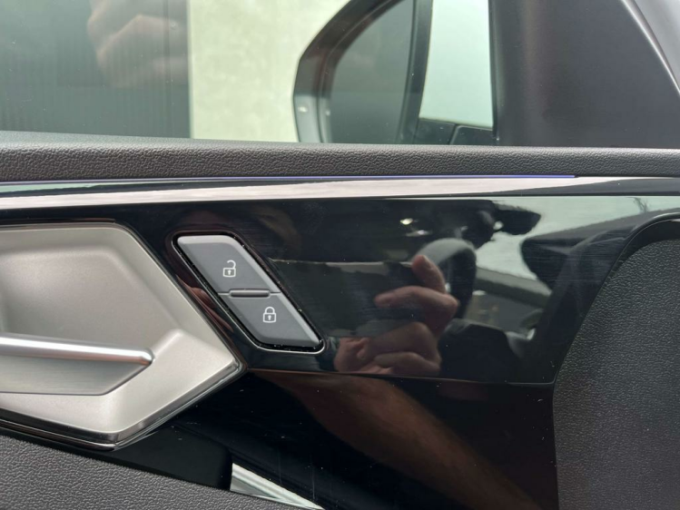 Audi A1 30 TFSI Advanced S tronic Sportzetels/Virtual/GPS Leconte Motors