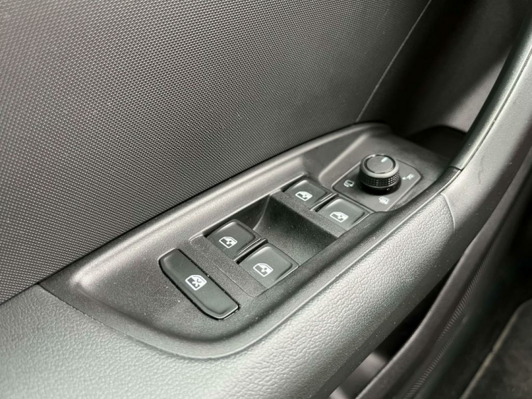 Audi A1 30 TFSI Advanced S tronic Sportzetels/Virtual/GPS Leconte Motors