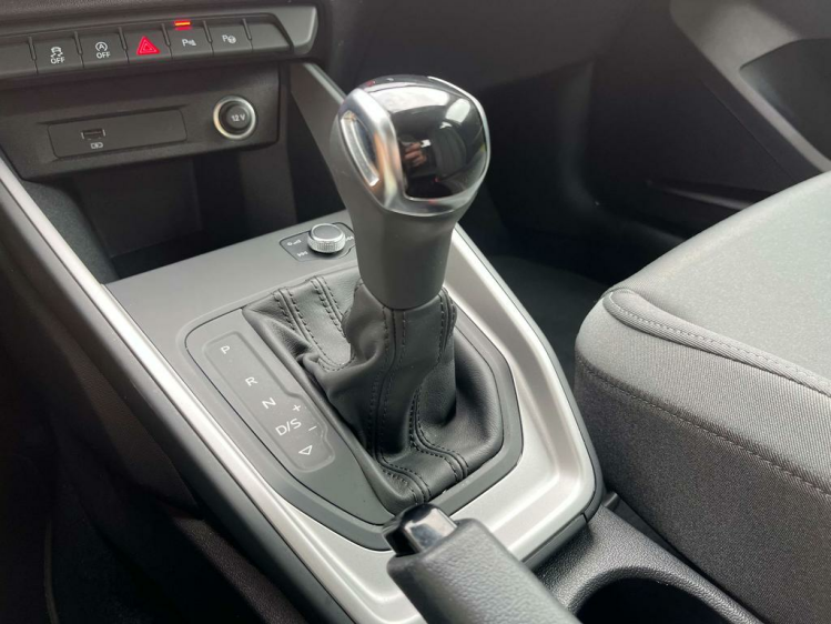 Audi A1 30 TFSI Advanced S tronic Sportzetels/Virtual/GPS Leconte Motors