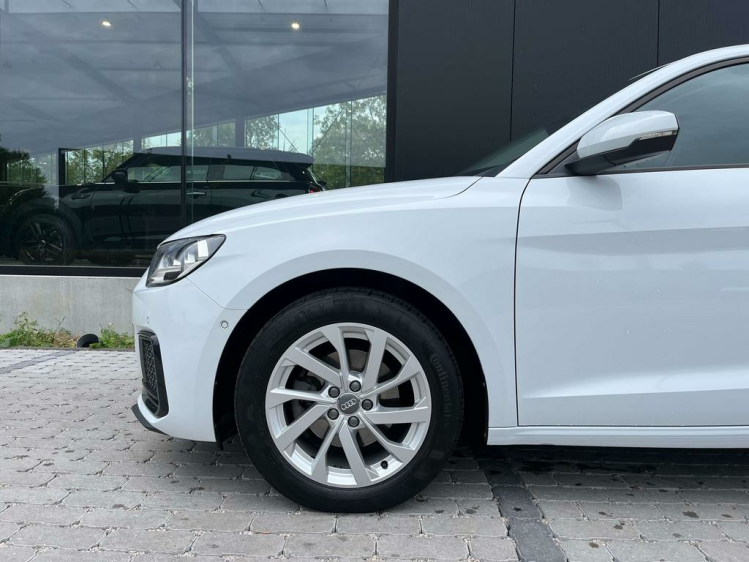 Audi A1 30 TFSI Advanced S tronic Sportzetels/Virtual/GPS Leconte Motors