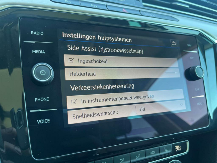 Volkswagen Passat Variant 2.0 TDi Highline DSG Panodak/Leder/Gps/Camera/ACC Leconte Motors