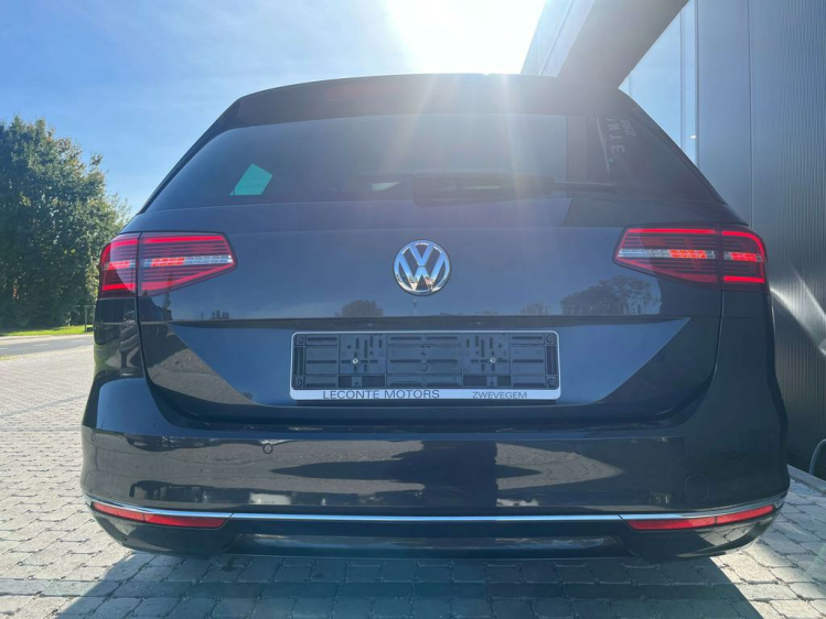 Volkswagen Passat Variant 2.0 TDi Highline DSG Panodak/Leder/Gps/Camera/ACC Leconte Motors